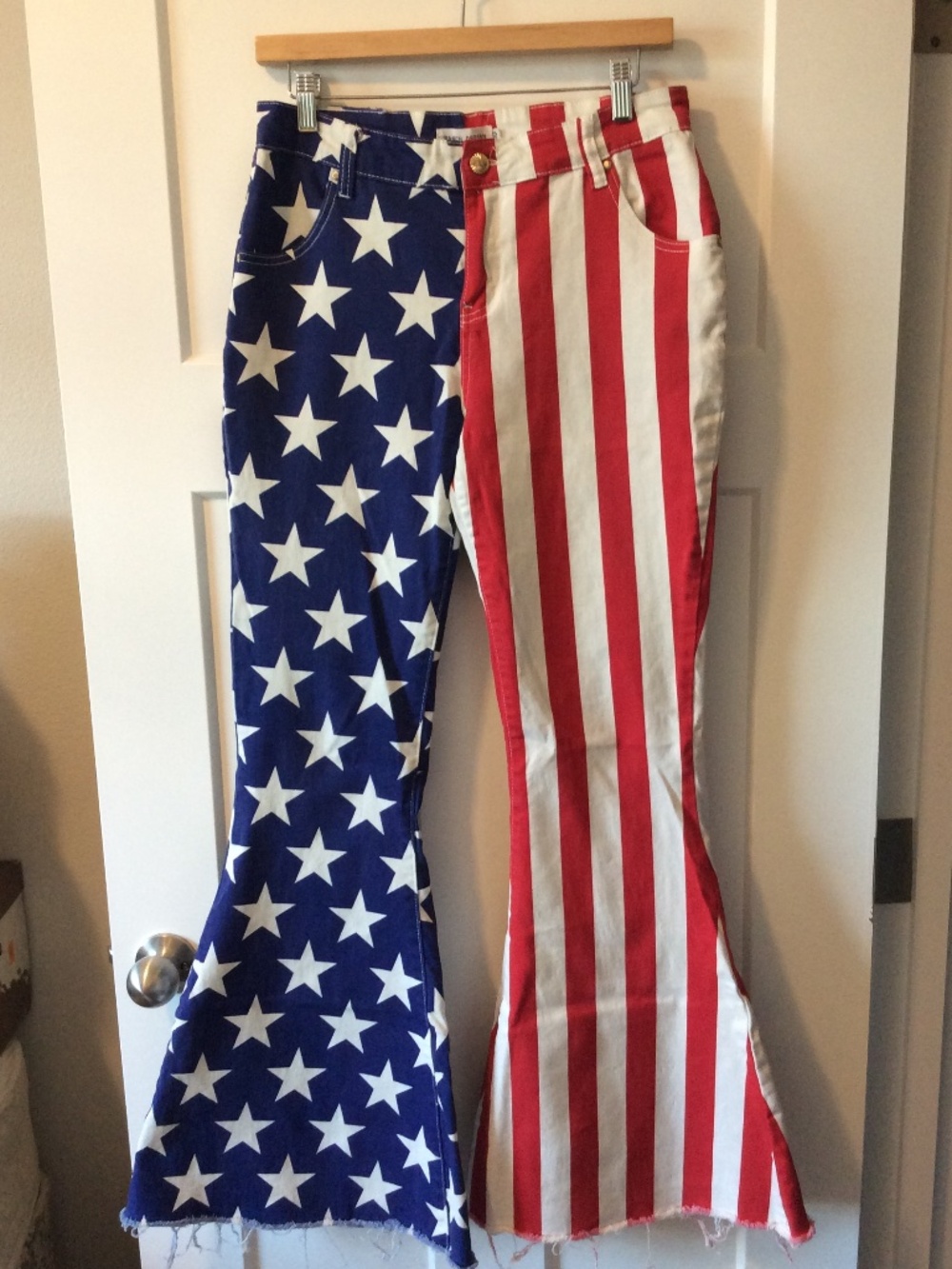 Ranch Dress'n American Flag Super Flares - W's 10 - 31.5" inseam